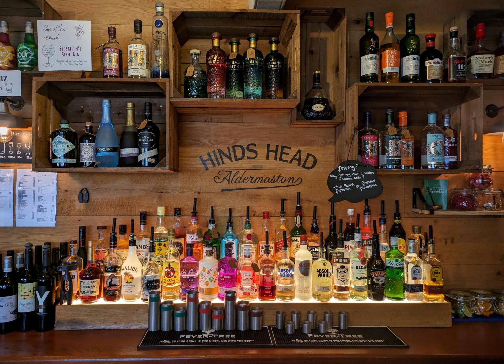 Hinds Head Hotel Aldermaston Buitenkant foto